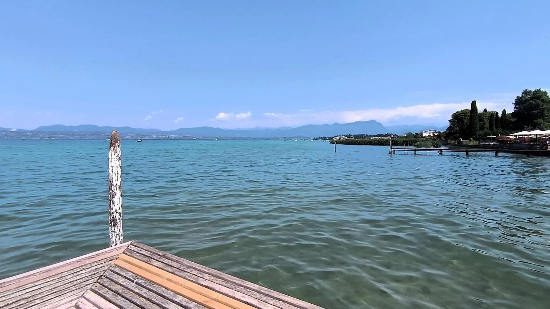 Trilocale Sporting Con Giardino Privato E Wifi - Sunset Beach Sirmione 0*,