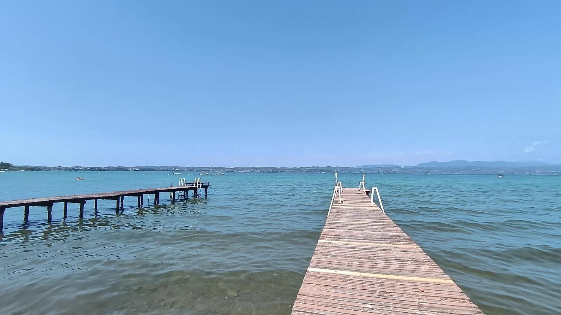 Trilocale Sporting Con Giardino Privato E Wifi - Sunset Beach Sirmione Apartamento