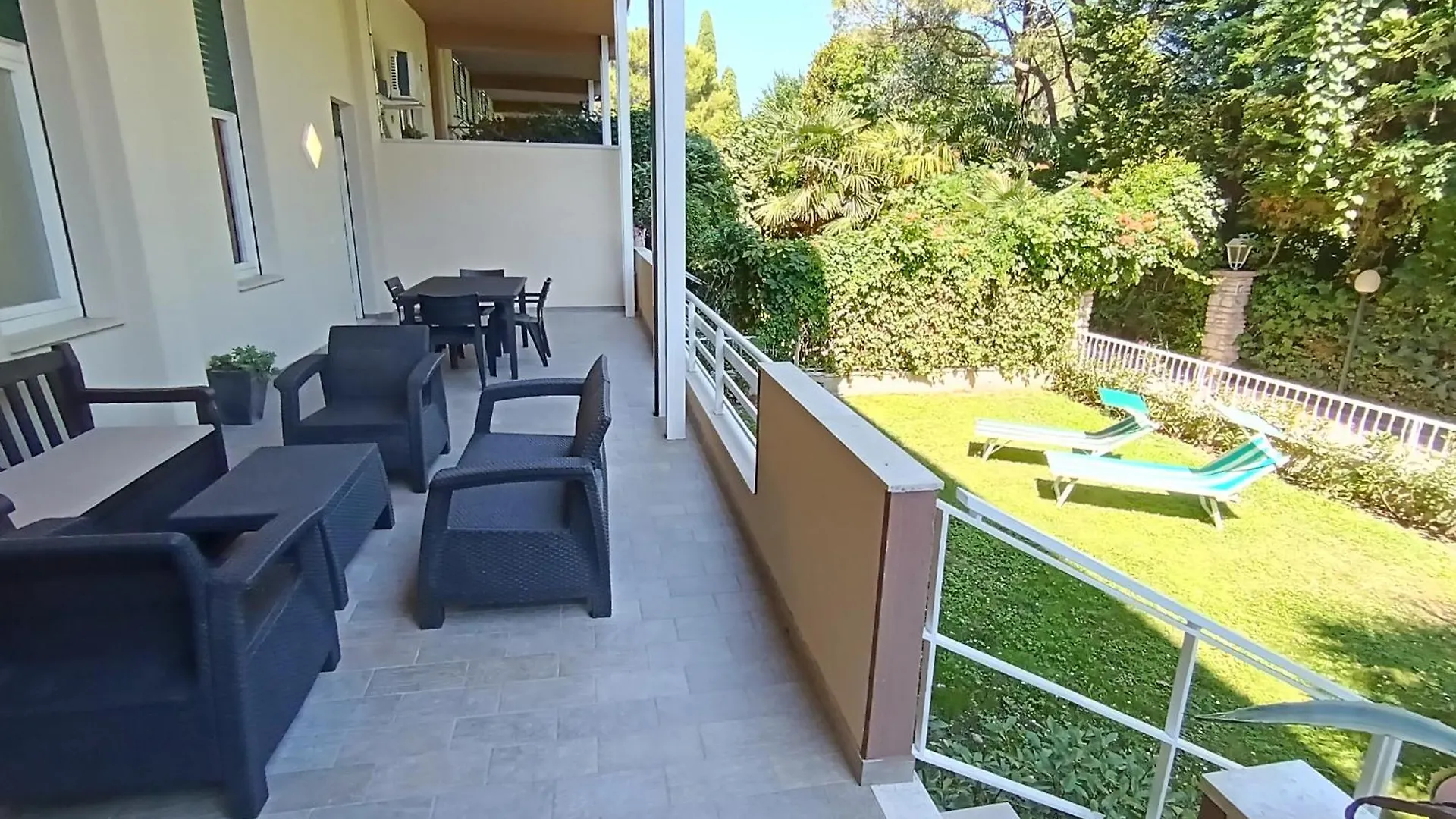 Trilocale Sporting Con Giardino Privato E Wifi - Sunset Beach Sirmione 0*,