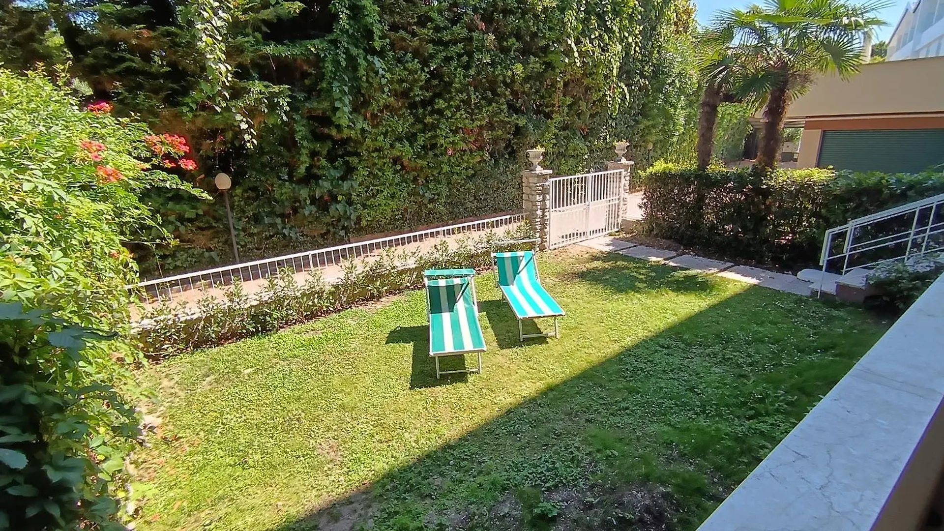Διαμέρισμα Trilocale Sporting Con Giardino Privato E Wifi - Sunset Beach Σιρμιόνε