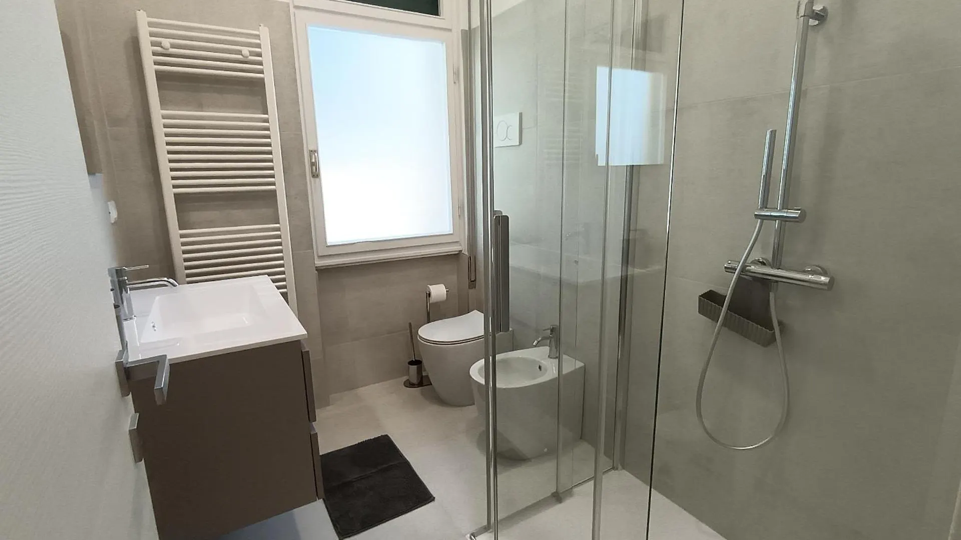 Διαμέρισμα Trilocale Sporting Con Giardino Privato E Wifi - Sunset Beach Σιρμιόνε Ιταλία